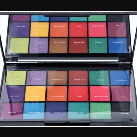 💰3 for $30💰 LTD ED Tammi x Revolution Tropical Carnival Shadow Palette NIB - Picture 1 of 4